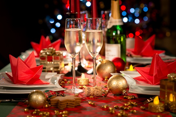 How to Host Awesome Holiday Office Parties