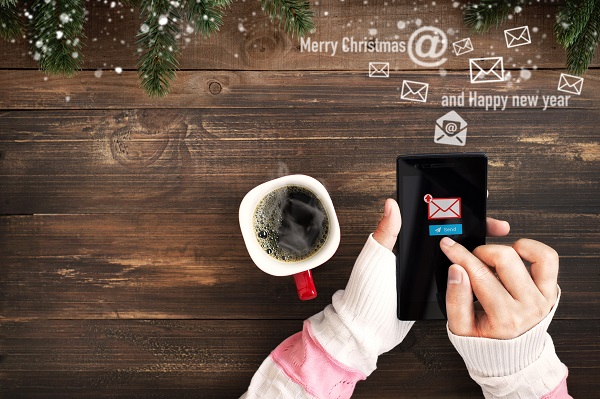 How to Write Great Happy Holiday Emails